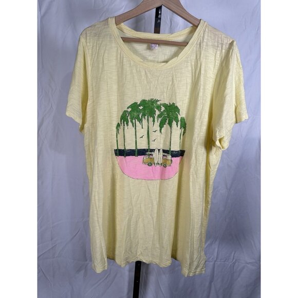 MCLA Women’s Palm Tree Graphic T-Shirt Yellow Short Sleeve Scoop Neck Size 1X - Picture 2 of 8